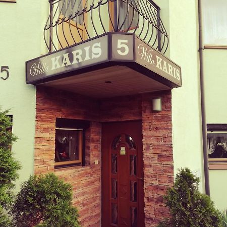 Willa Karis Varşovia Exterior foto